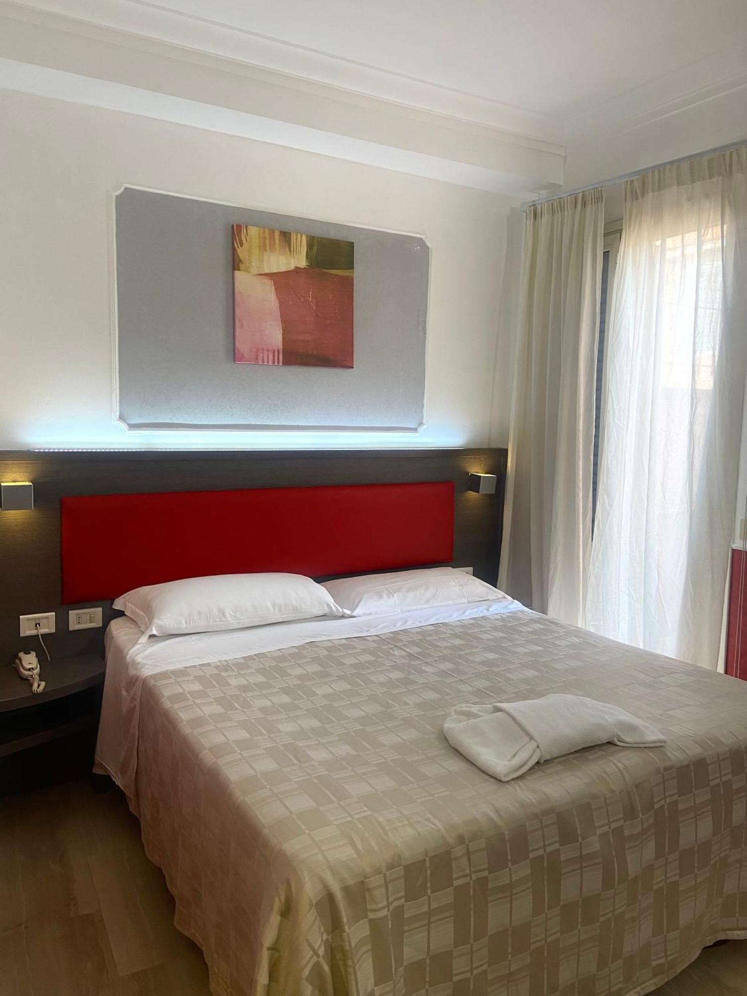 Hotel Center 2 — Photos 2